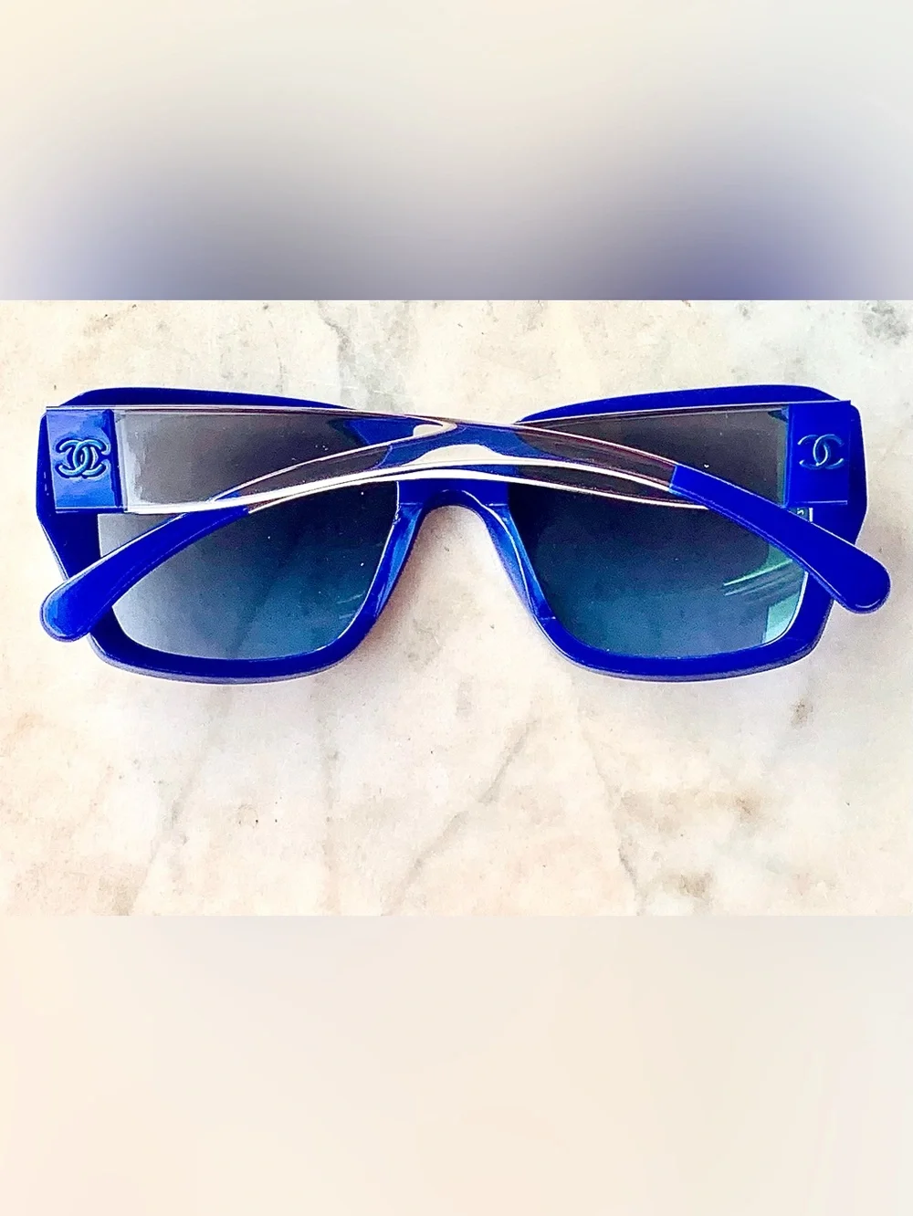 CHANEL WOMANS COBALT Blue CLEAR  Sunglasses Black Quilted Case VINTAGE 5253 1995